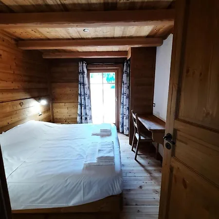 Du Paradis Ferienhaus *